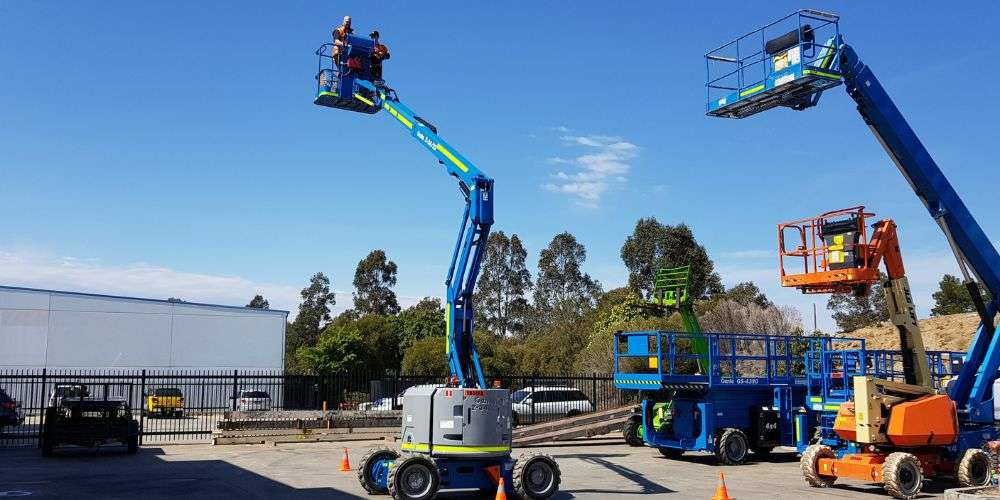 فوركلفت للإيجار سيزر لفت للإيجار مان لفت للإيجار ا