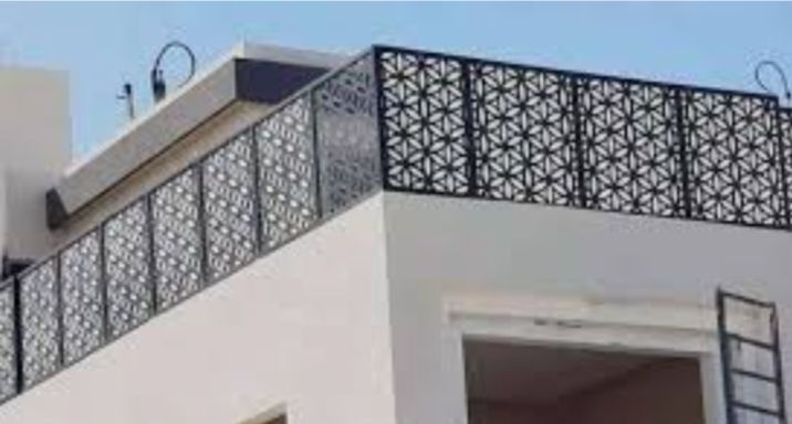 حداد مظلات لكسان سندويش بنل