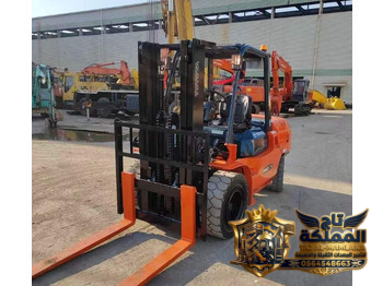تأجير ( رافعات شوكية ) فوركلفت للايجار في الدمام