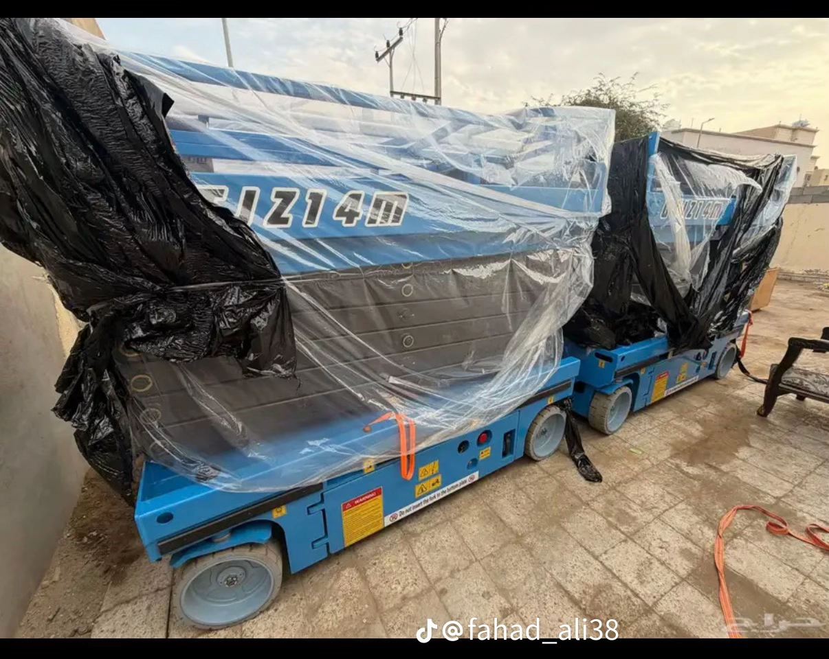 سيزرلفت مانلفت رافعات مقصية سقالات كهربائيه جدة مك