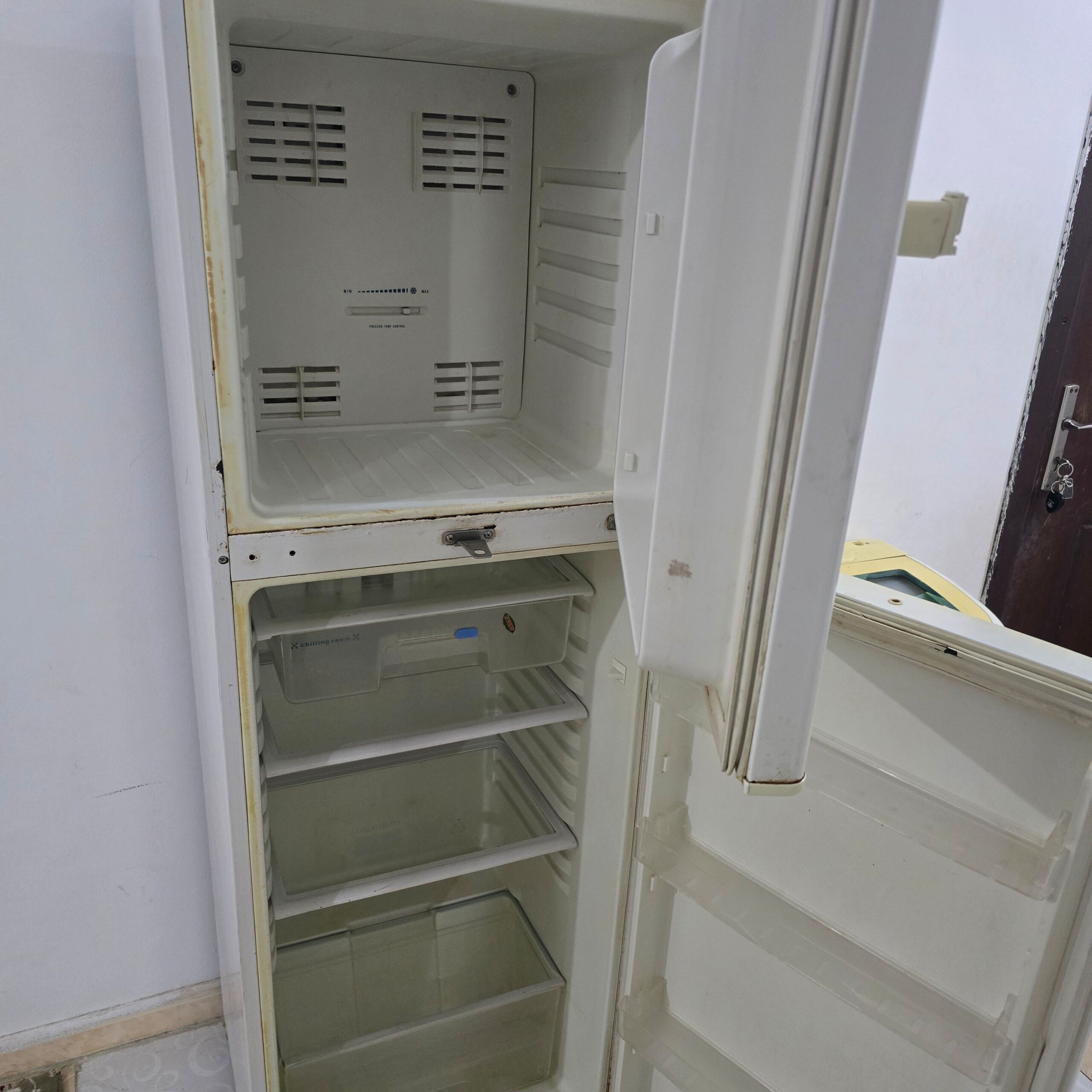 أغراض للبيع