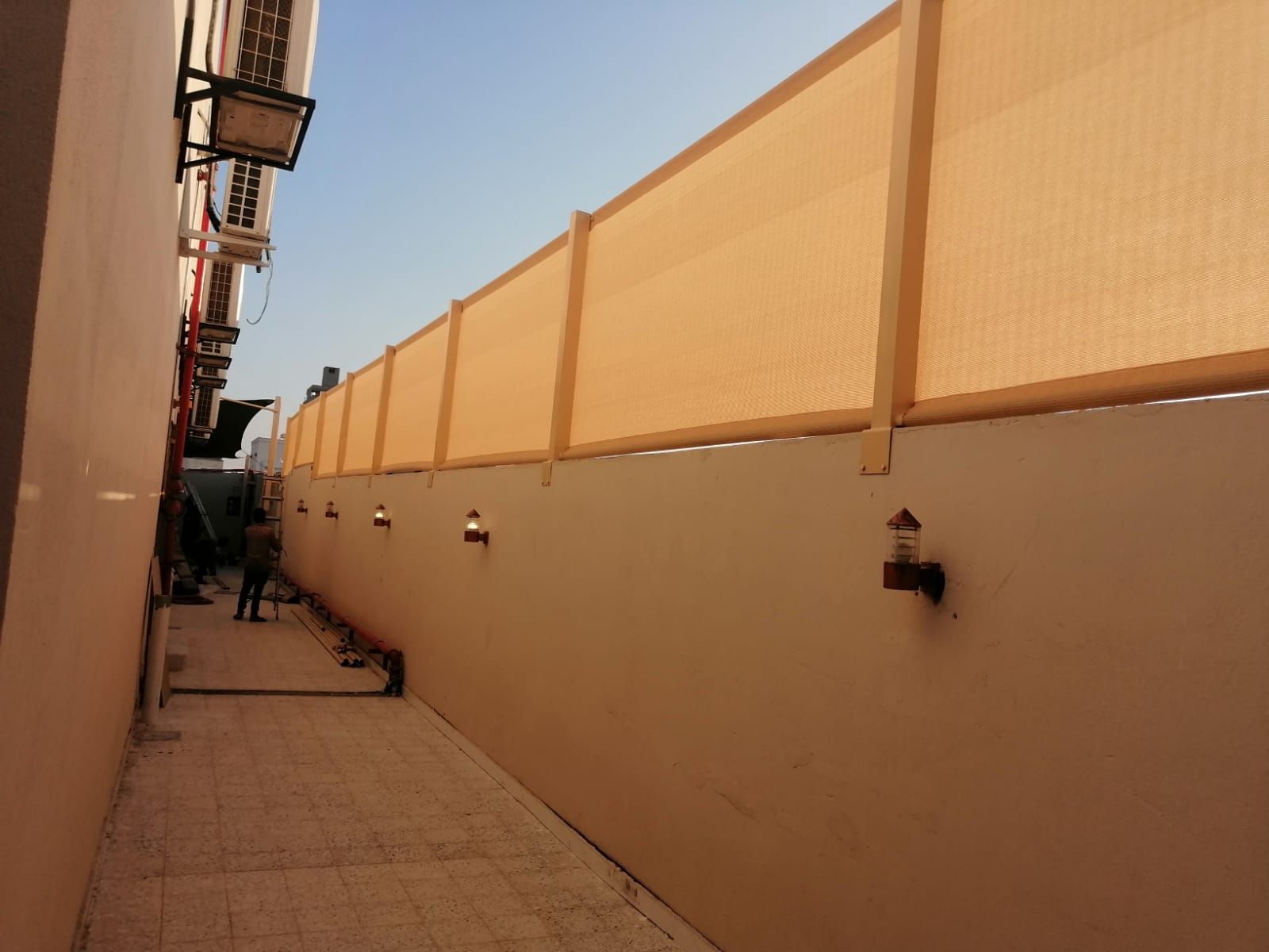مظلات سواتر