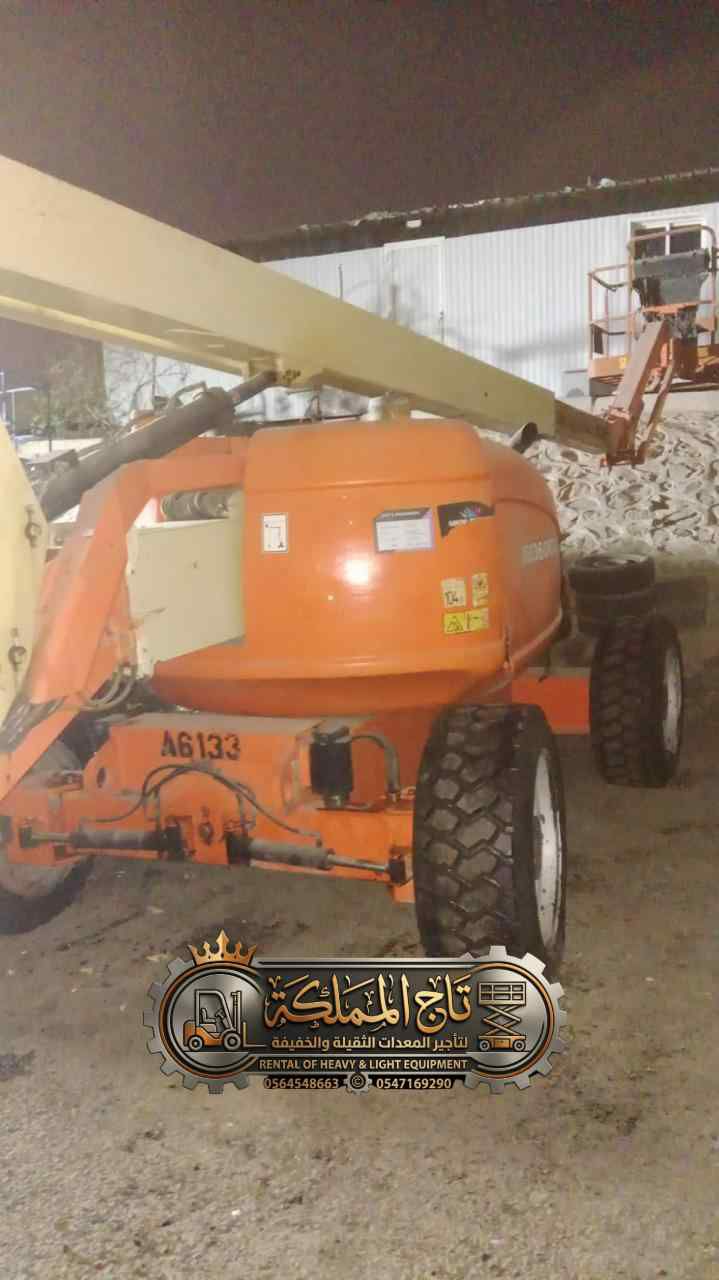 سيزر لفت مان لفت فوركلفت للإيجار الرياض