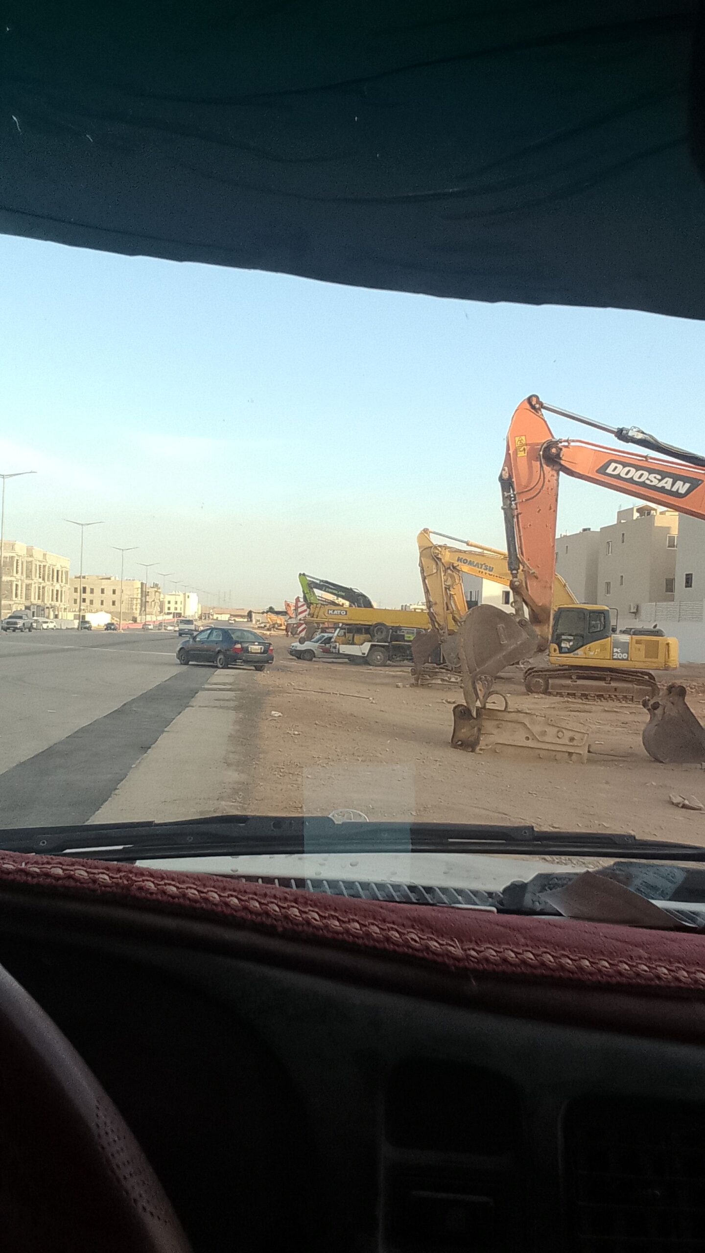 معلم الباكستاني شغل كمبريسر تكسيرجدران حفر قواعد خ