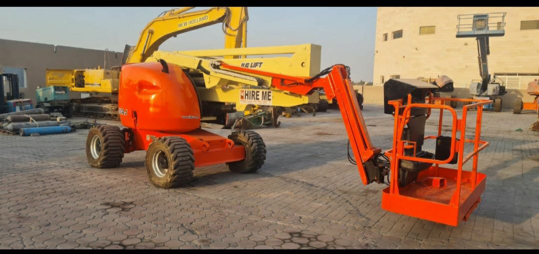 سيزرلفت مانلفت رافعة مقصية سقالات كهربائيه بوم لفت