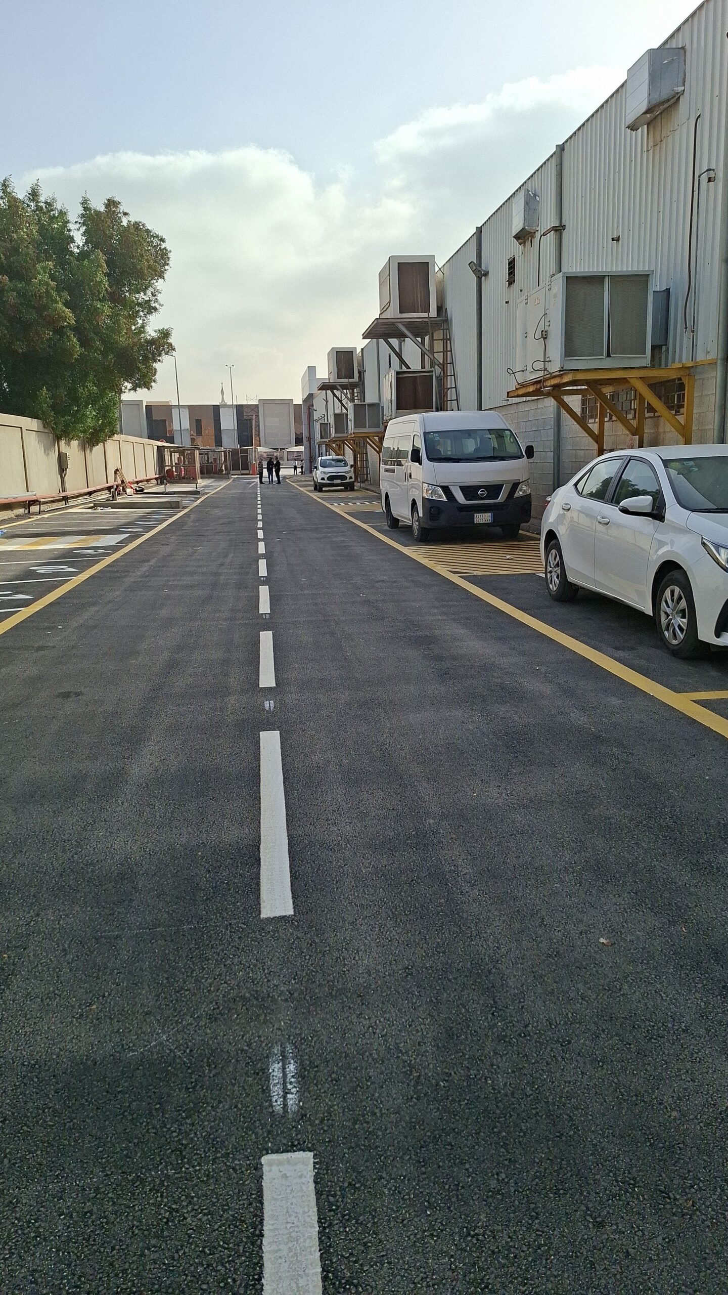 مقاول أسفلت وتخطيط شوارع وبركنج دهانات حراريه