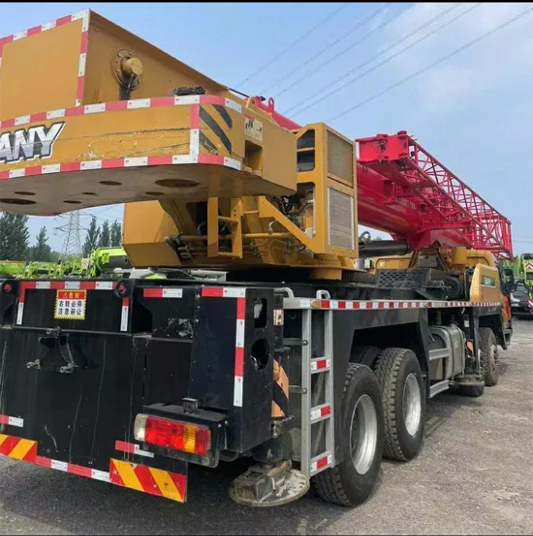 كرينات موبايل للايجار من 25طن الى 300طن