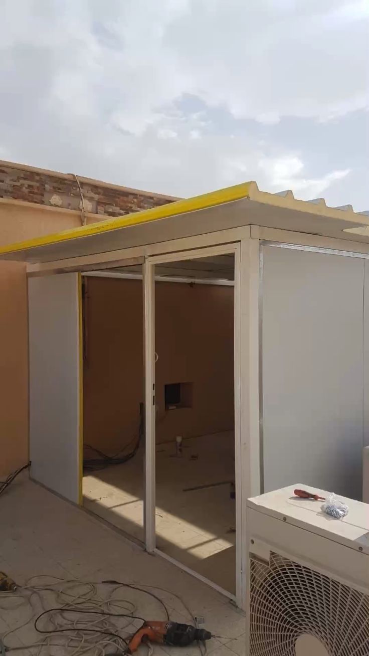 تركيب غرف سندوتش بنل حداد سندوتش البنل تكسيات البن