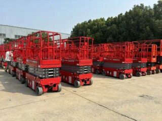 7c320b70-14c2-40cc-8643-3c3298335f6f-10