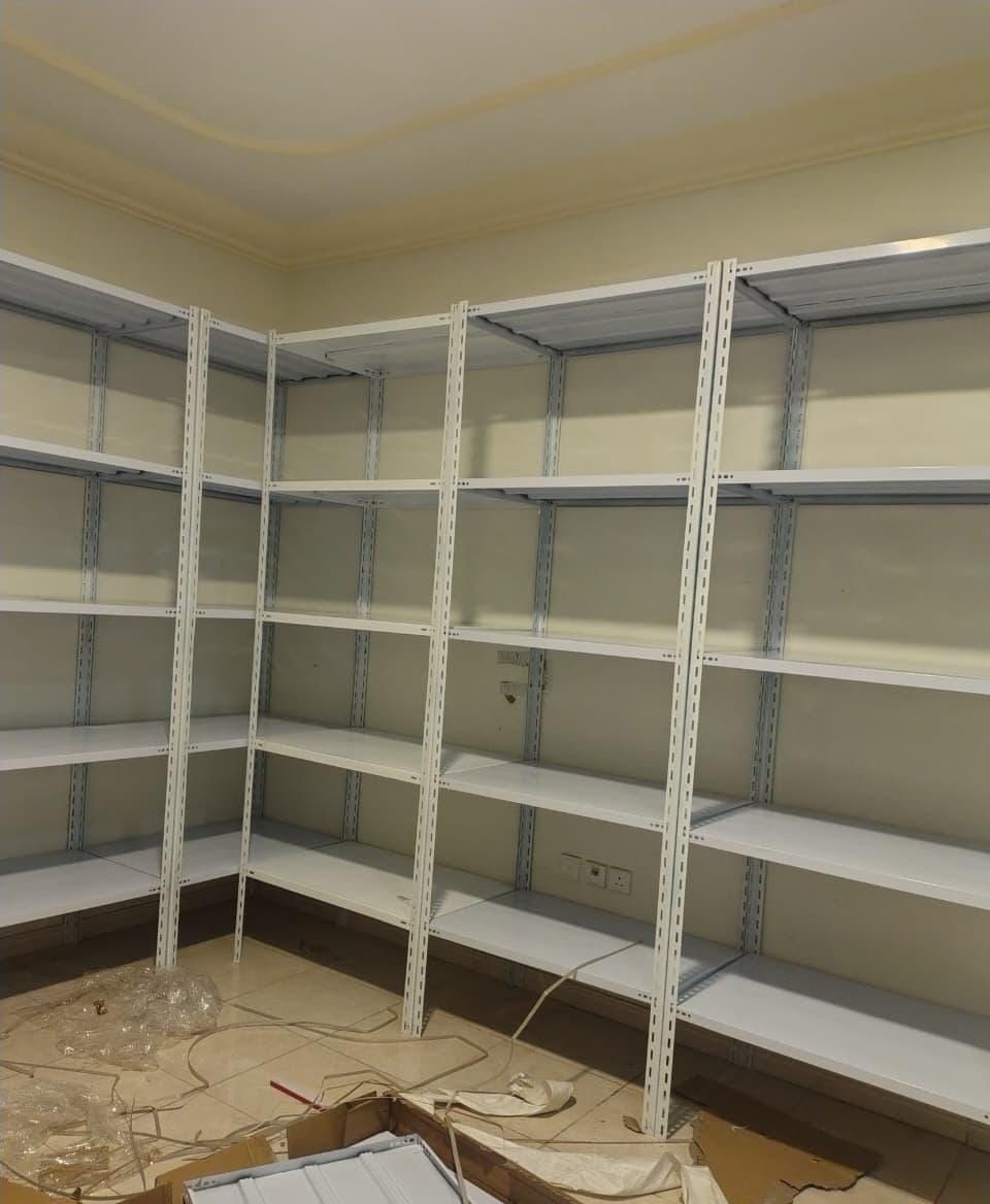 ارفف المستودعات رفوف تخزين