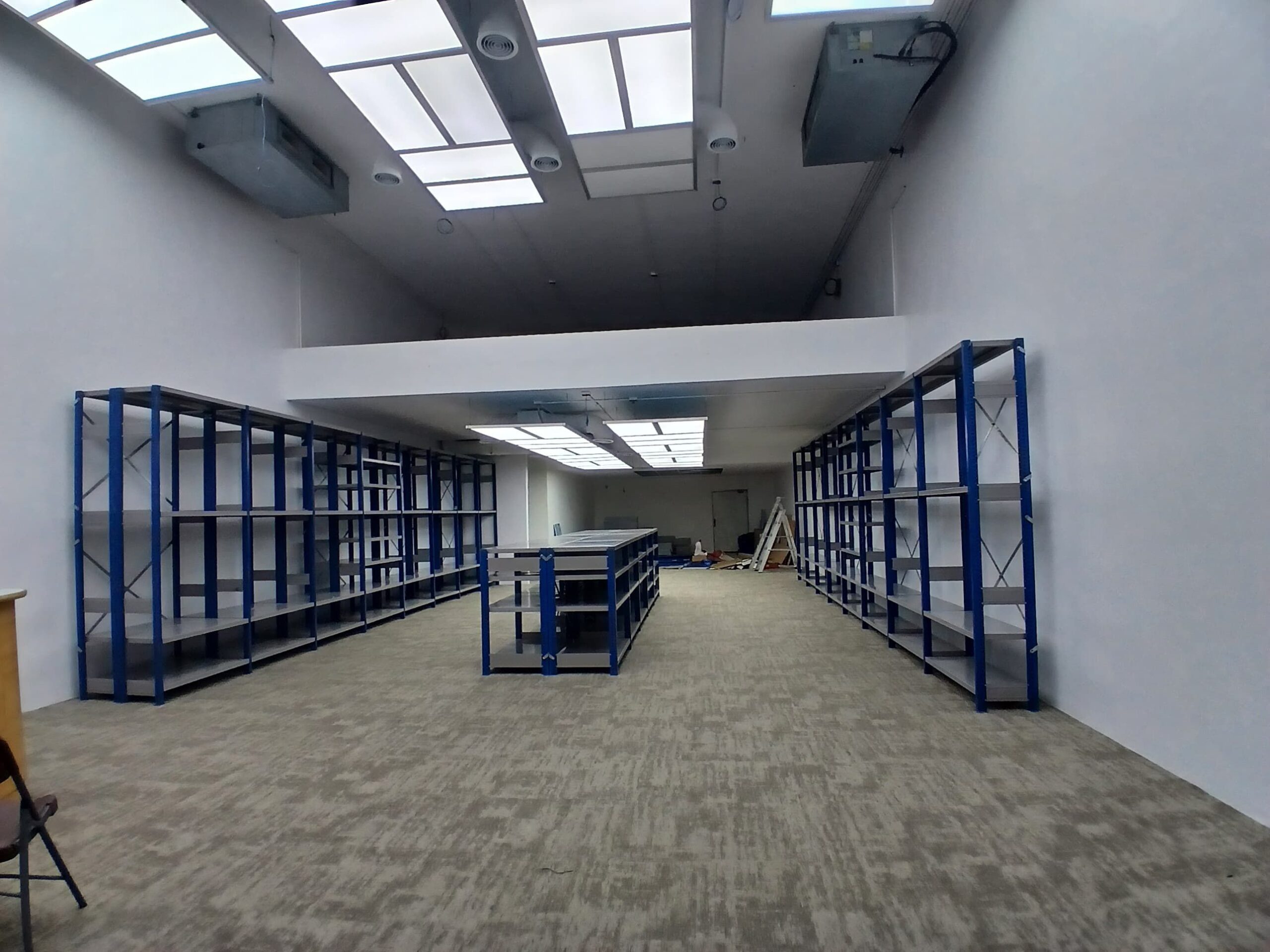 رفوف سوبر ماركت رفوف مستودعات رفوف بقاله رفوف تخزي