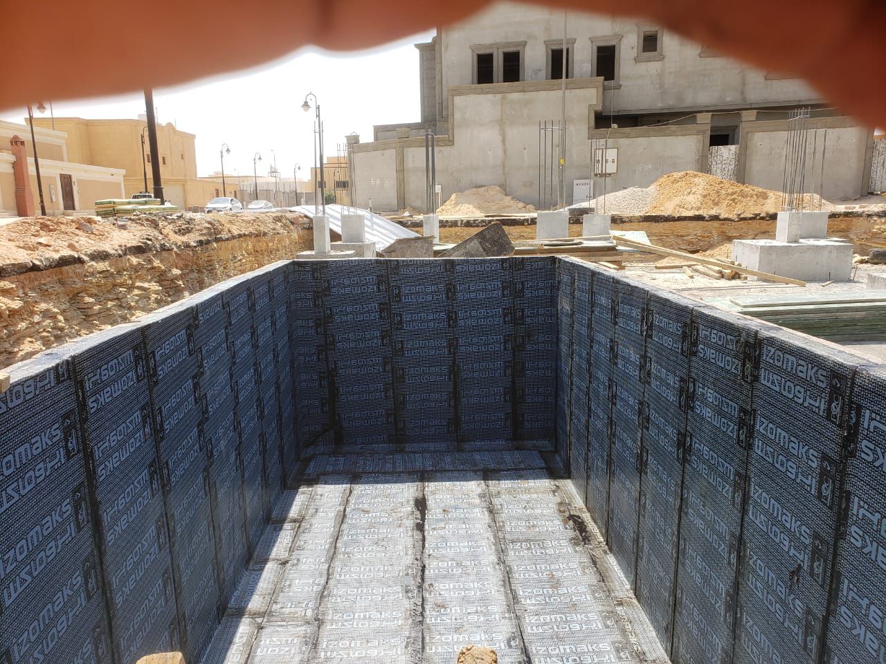 مقاول عوازل خزانات ارضية