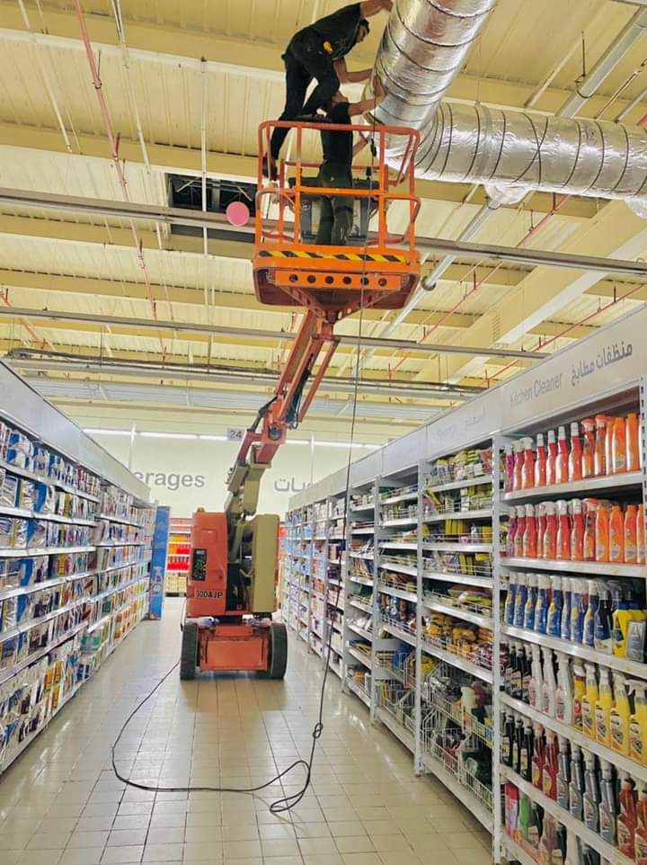 سيزرلفت للايجار، مان لفت للايجار، فوركلفت وكرينات