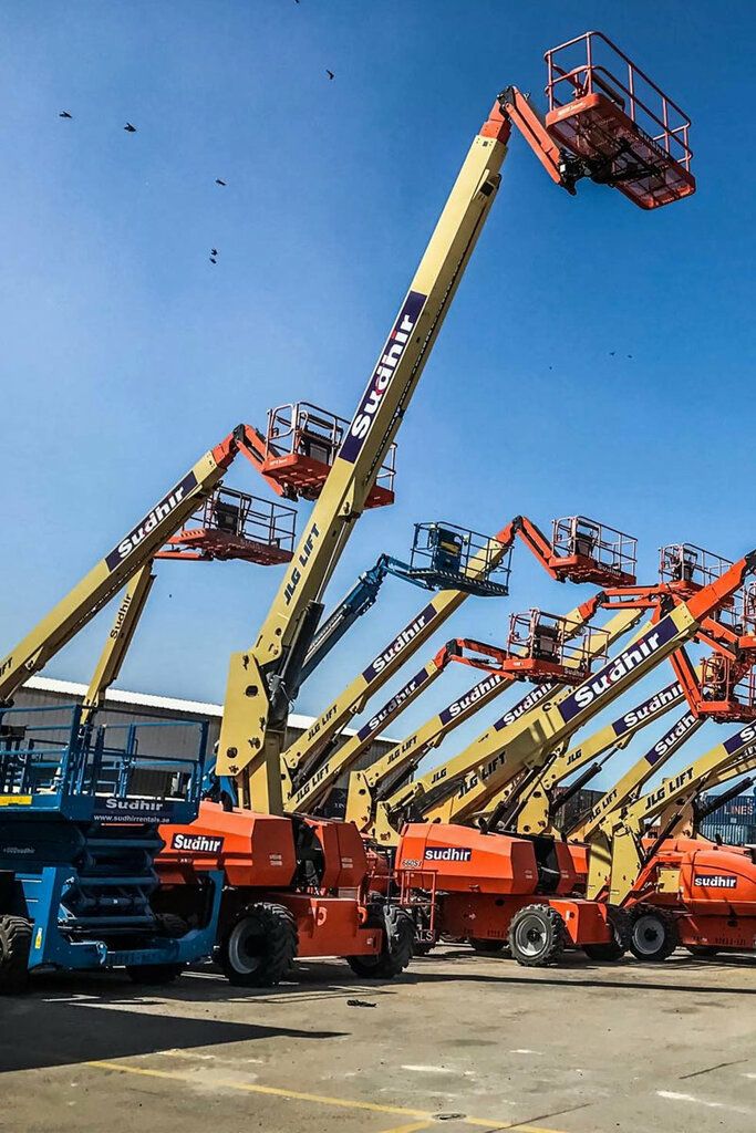 تأجير ( بوم لفت ) مان لفت للإيجار الخرج