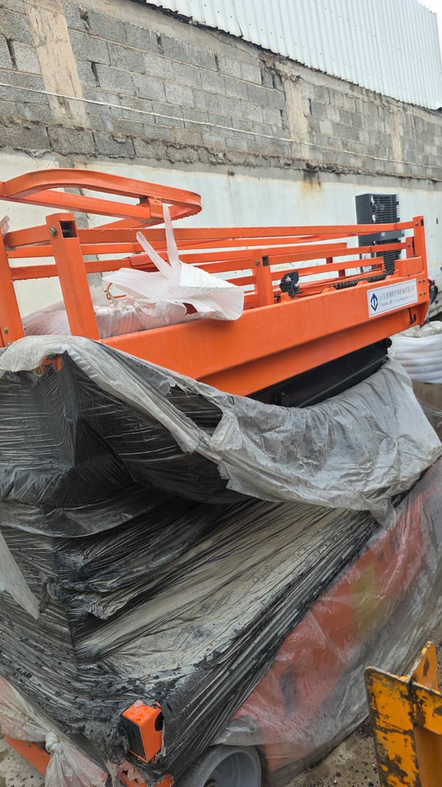 سيزر لفت للأيجار فوركلفت للايجار في الدمام الجبيل