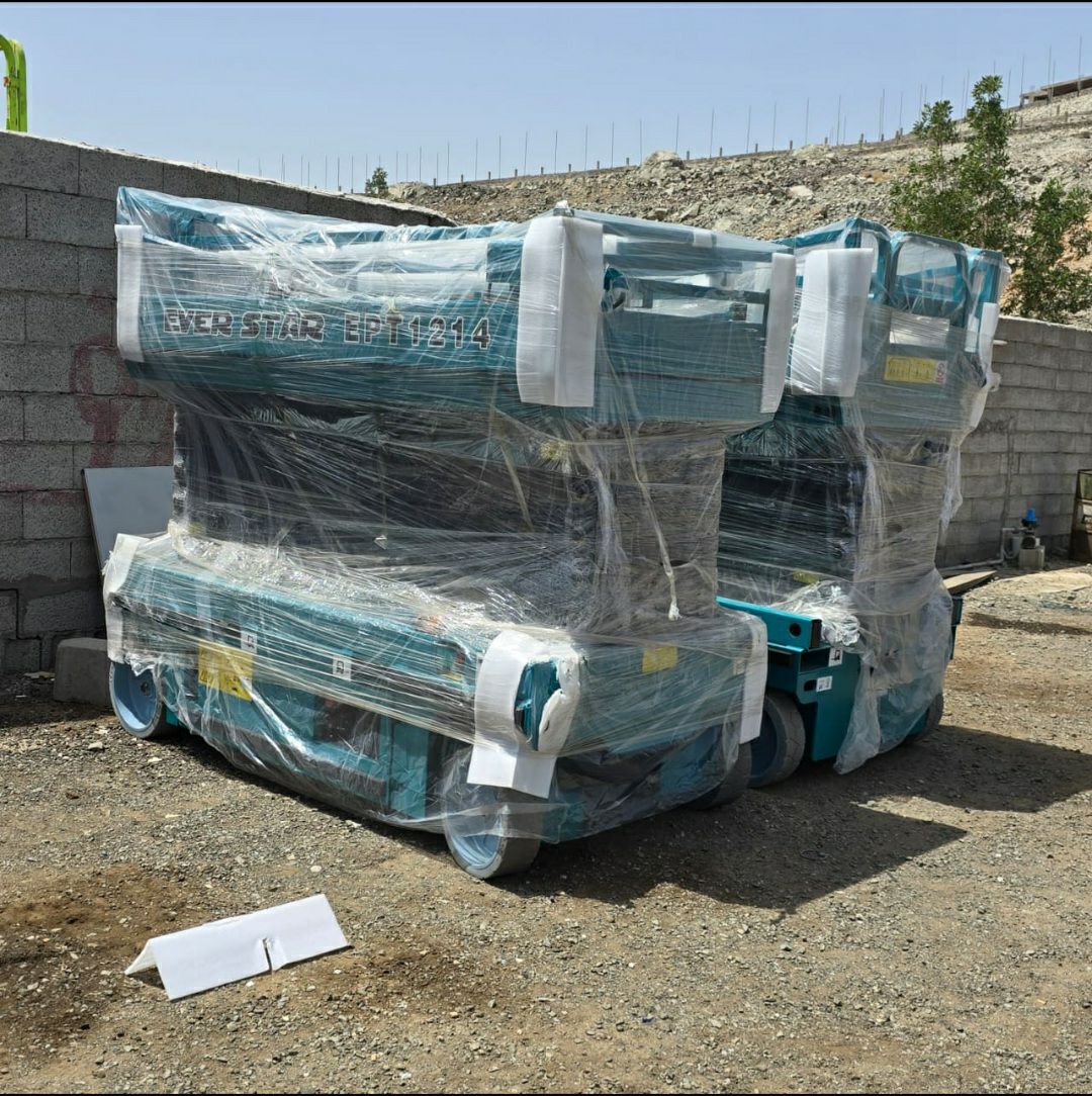 سيزرلفت رافعات مقصية مان لفت سقالات كهربائيه جدة م