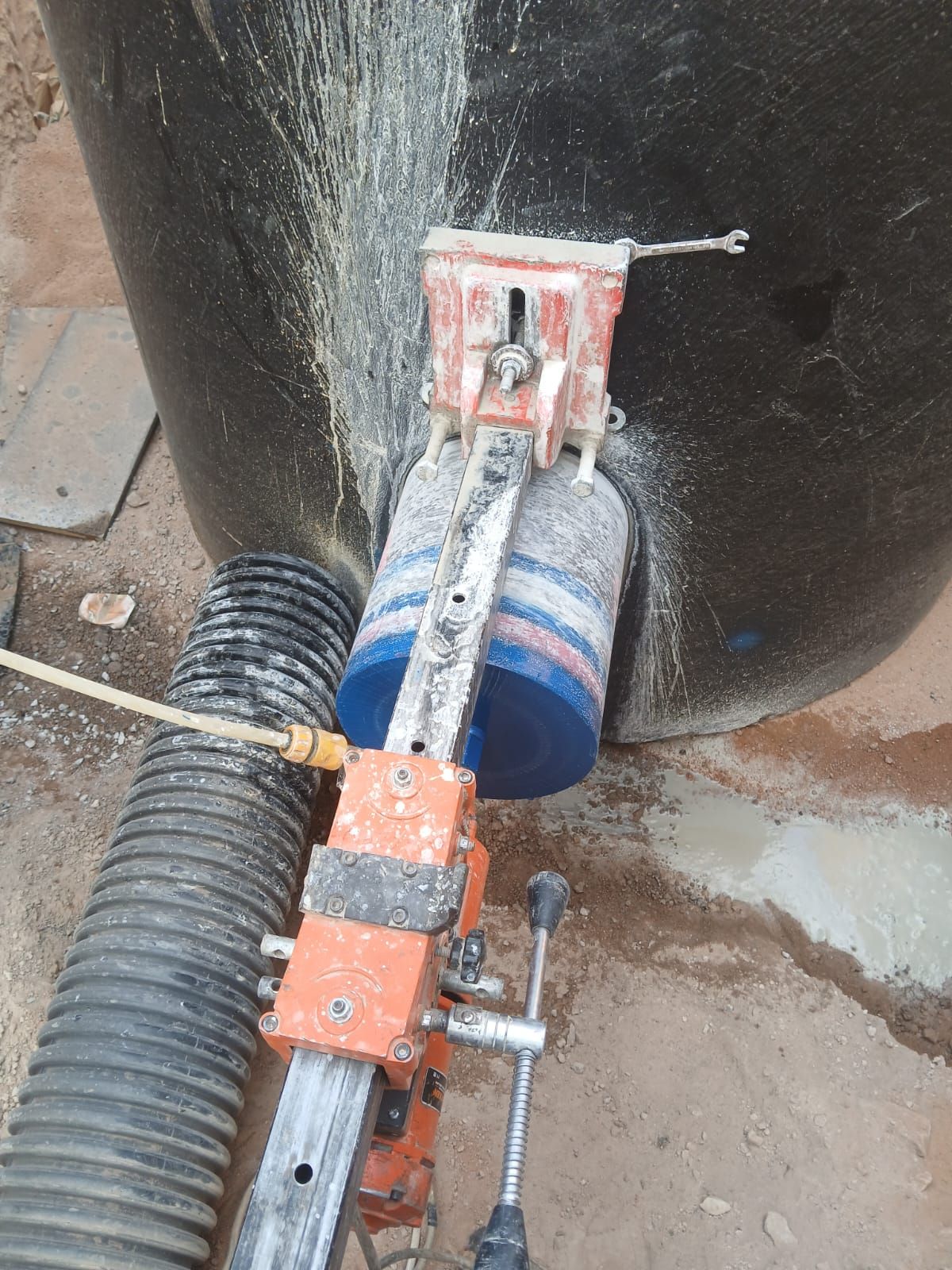 احمد كور وقص جدران وترميم 0578127856