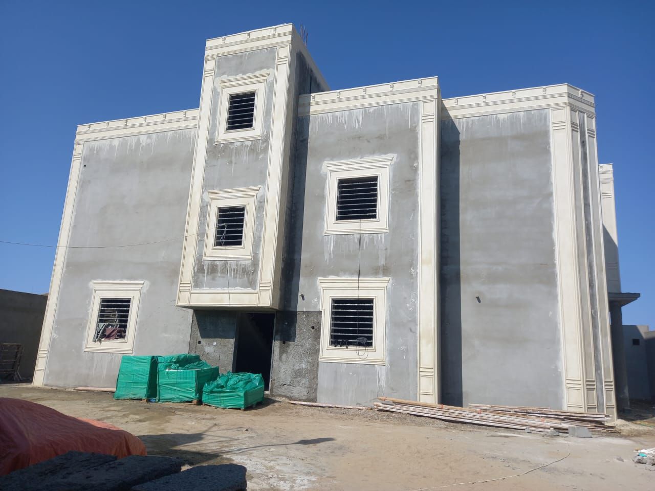 ديكورات خارجي سمنت ابيض بديل الحجر لمست ابدع ديكور