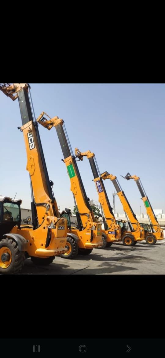 مان لفت سيزرلفت رافعات شوكيه كرينات للإيجار