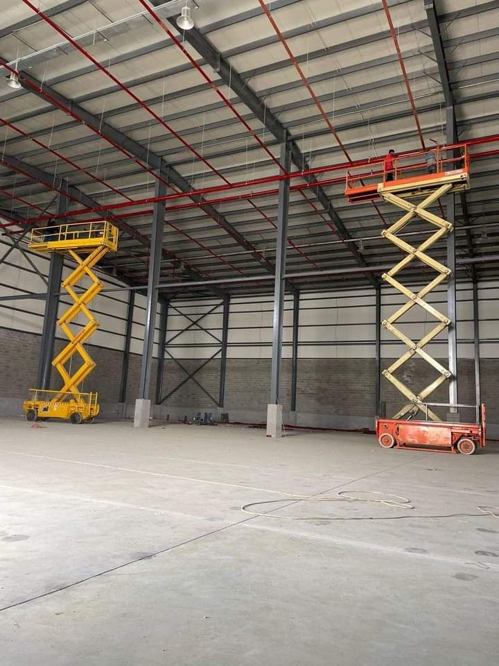 سيزرلفت للايجار، مان لفت للايجار، فوركلفت وكرينات