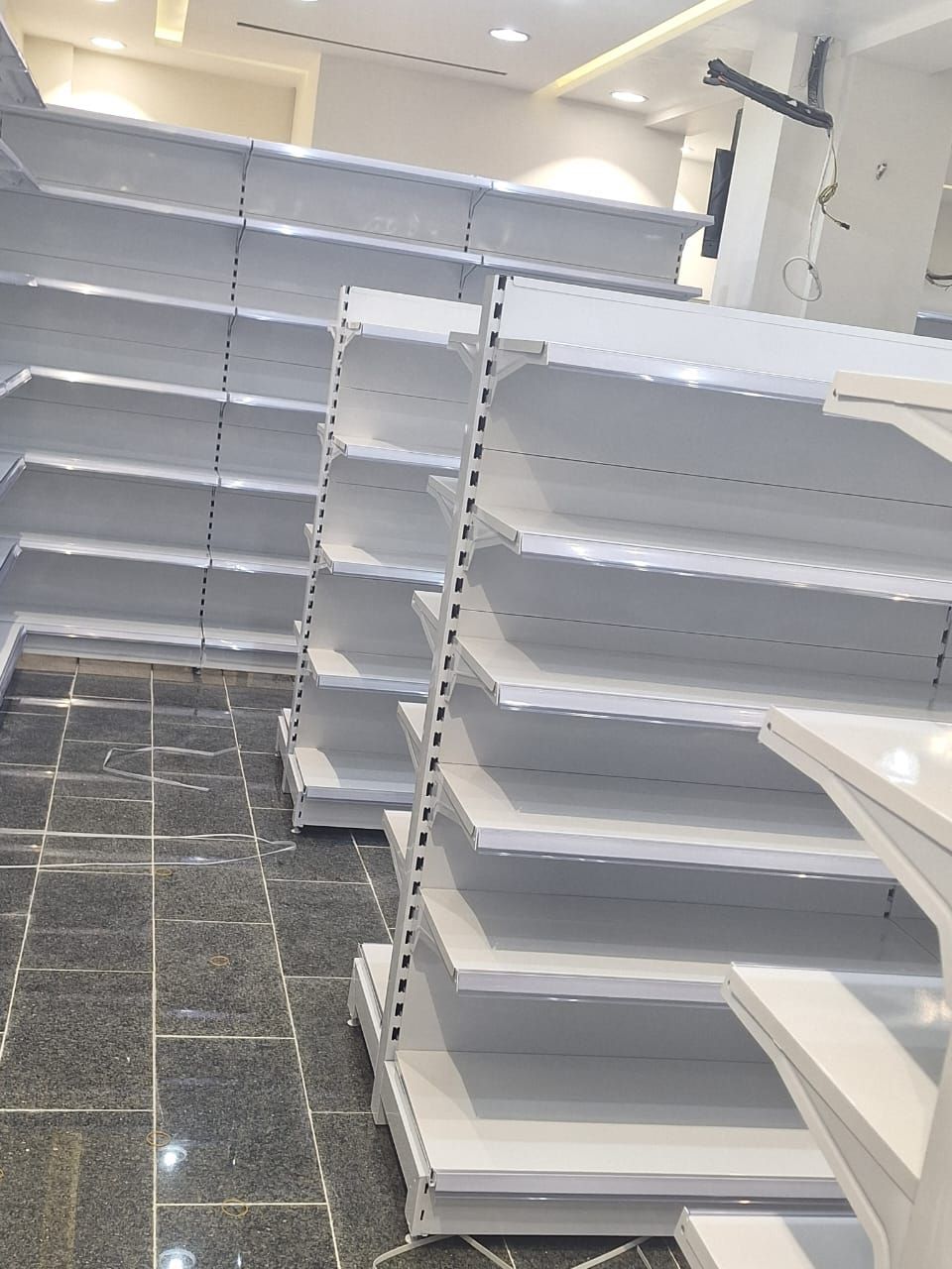 رفوف سوبر ماركت رفوف مستودعات رفوف بقاله رفوف تخزي
