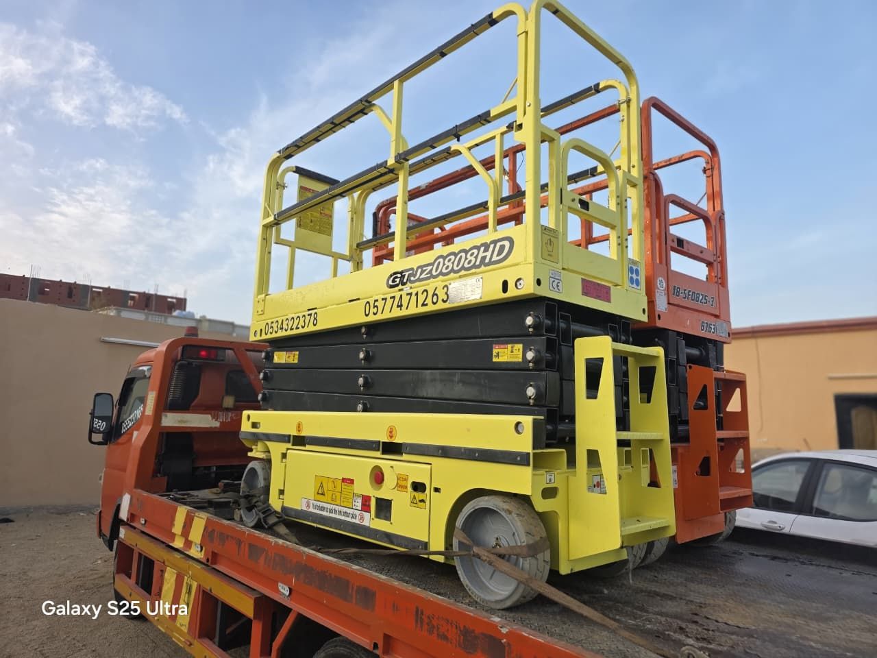 سيزر لفت للايجار رافعه مقصيه للايجار مانلفت للايجا