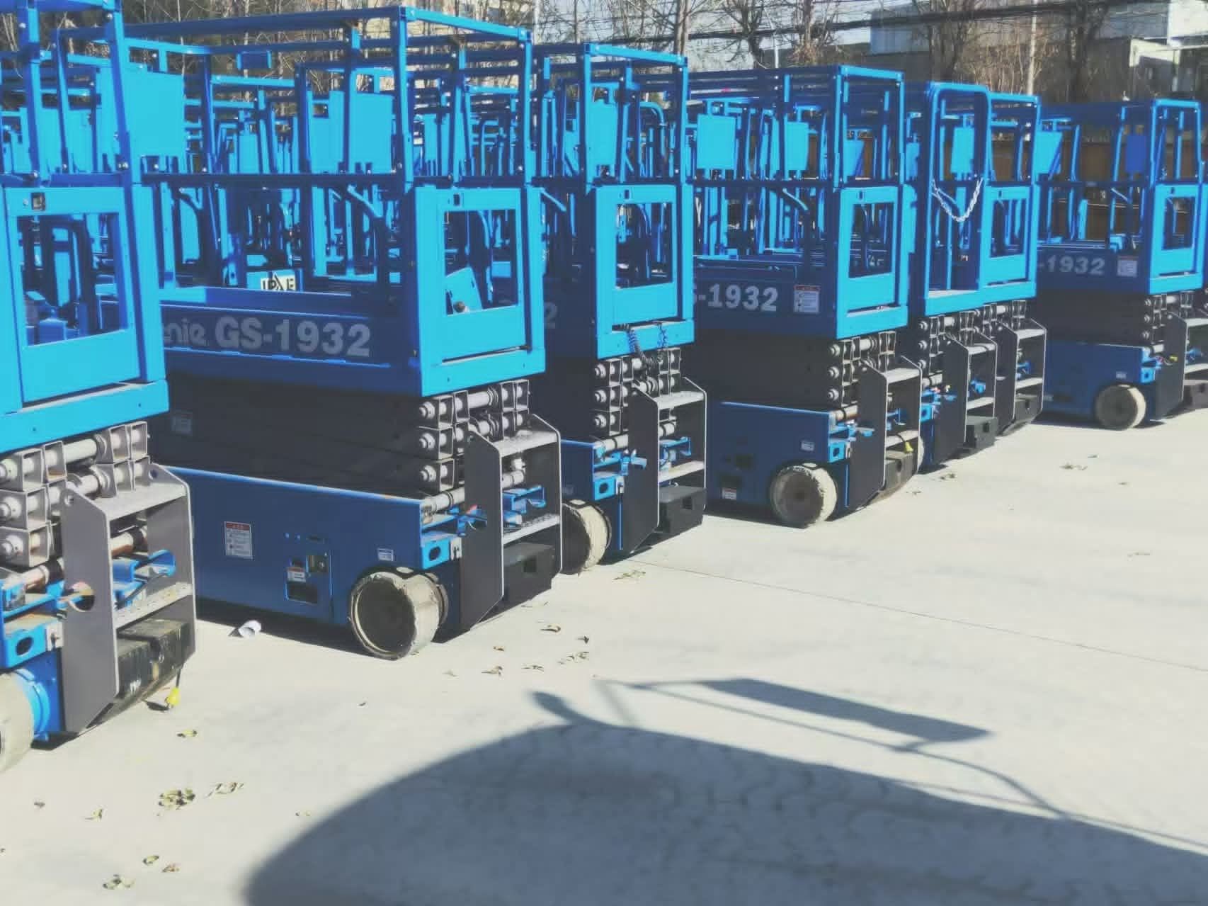 تأجير رافعات شوكية سيزر لفت مان لفت كرينات بالرياض