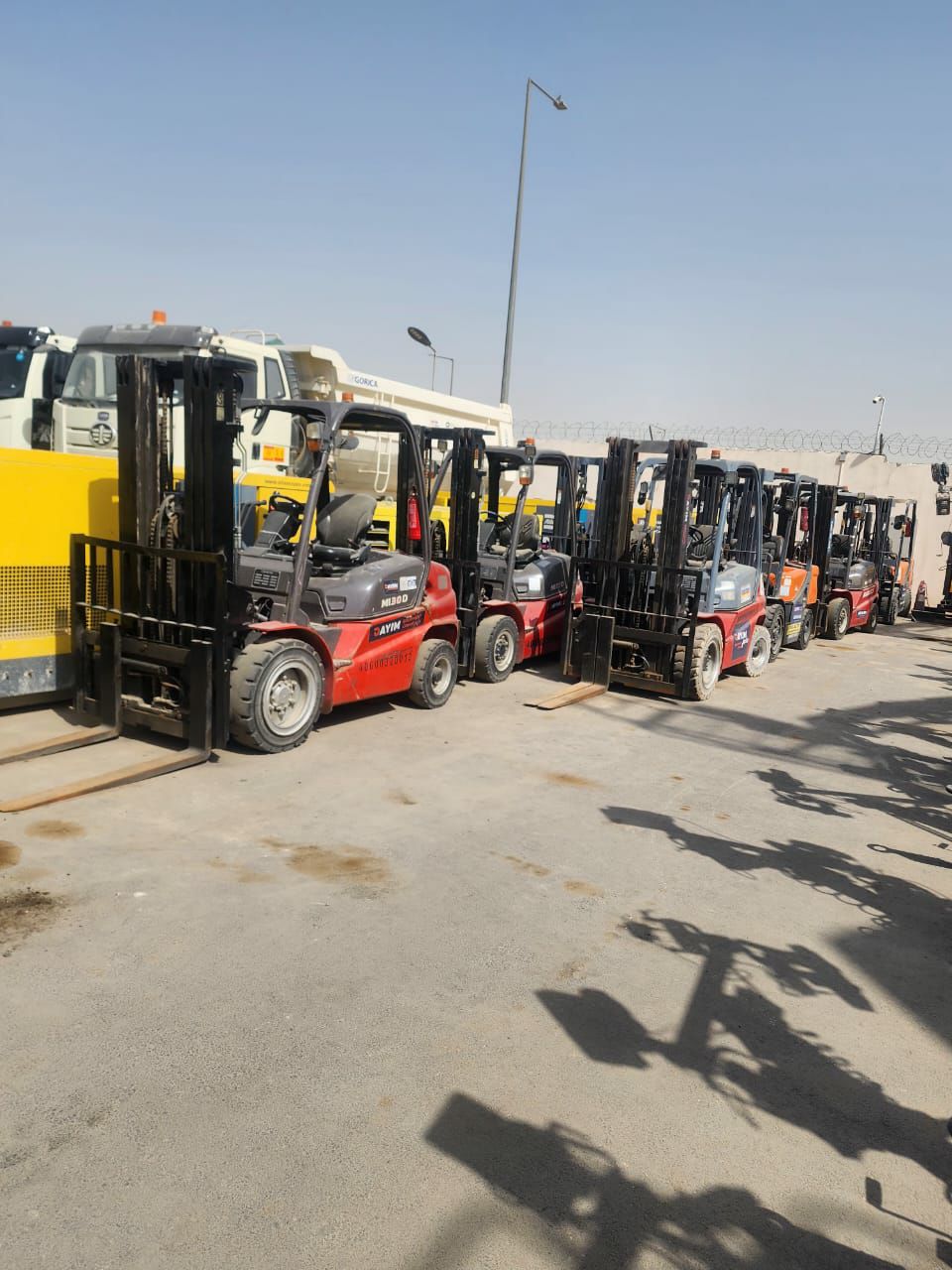 سيزر لفت مان لفت رافعات شوكية فوركلفت للإيجار