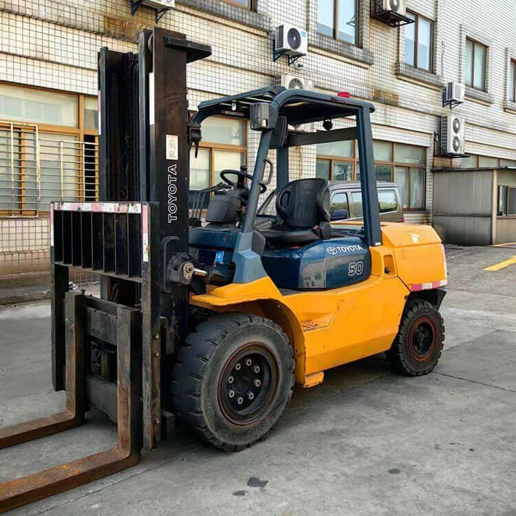 سيزر لفت و مان لفت و مانلفت فوركلفت للإيجار جدة مك