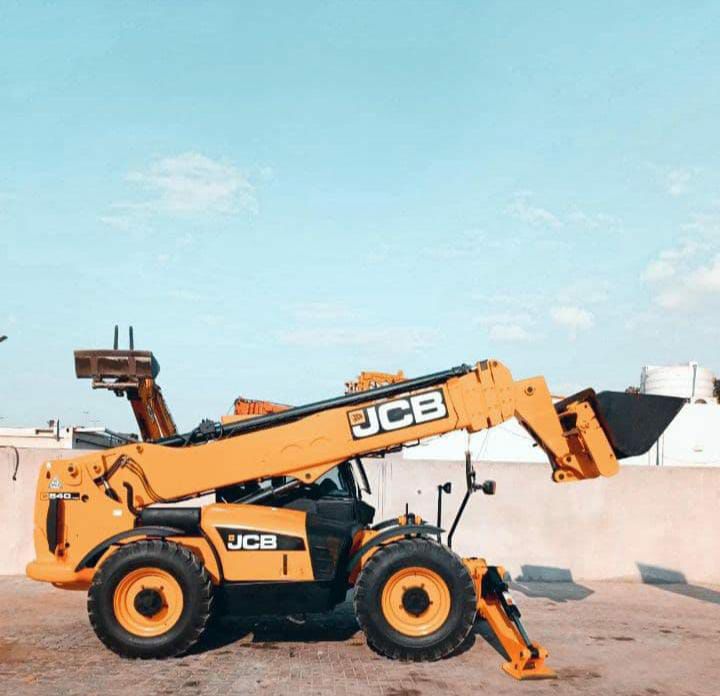 كرينات موبايل للايجار من 7طن الى 100طن جي سي بي تل