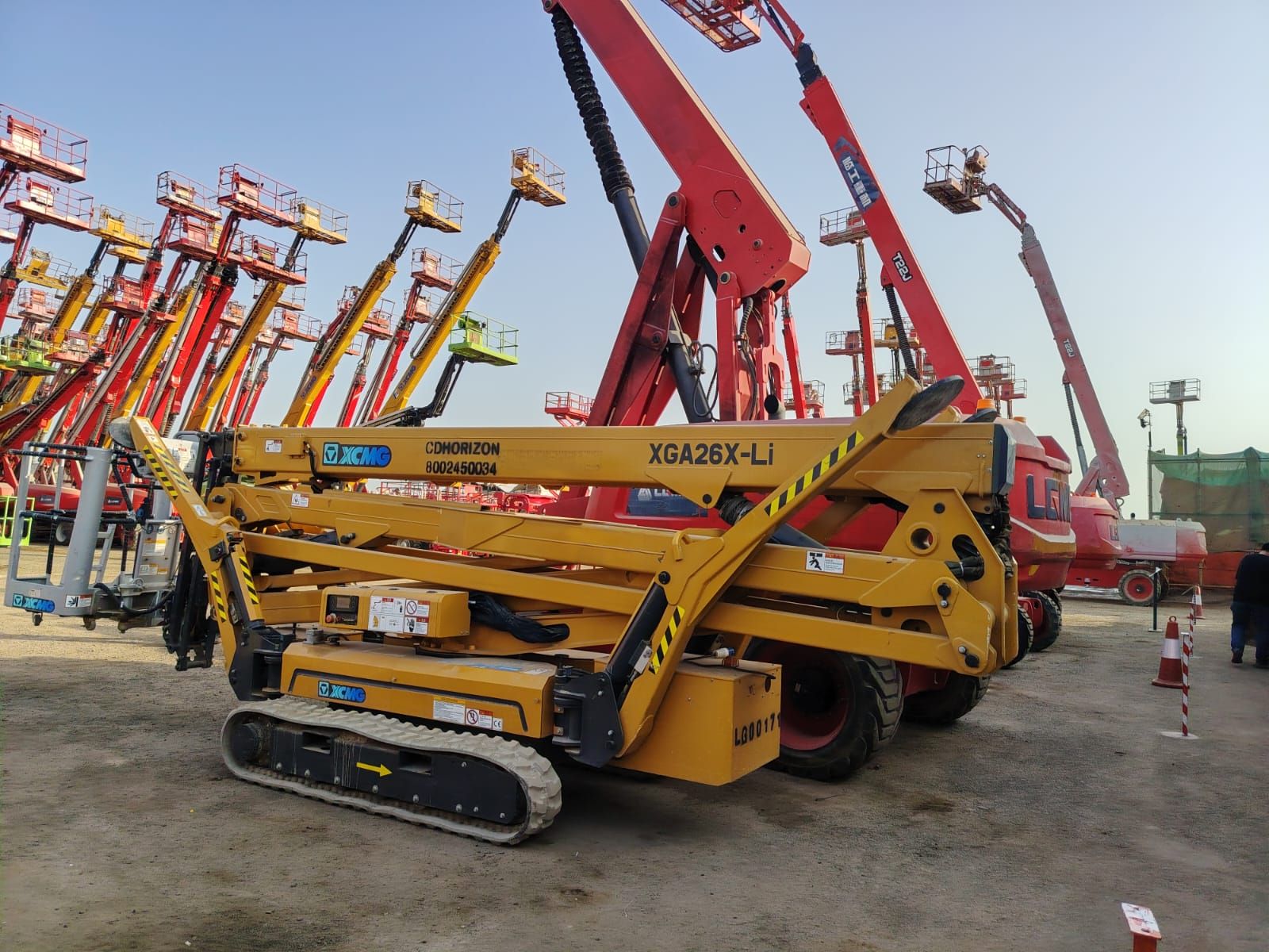 مان لفت للايجار، سيزرلفت للايجار، فوركلفت وكرينات