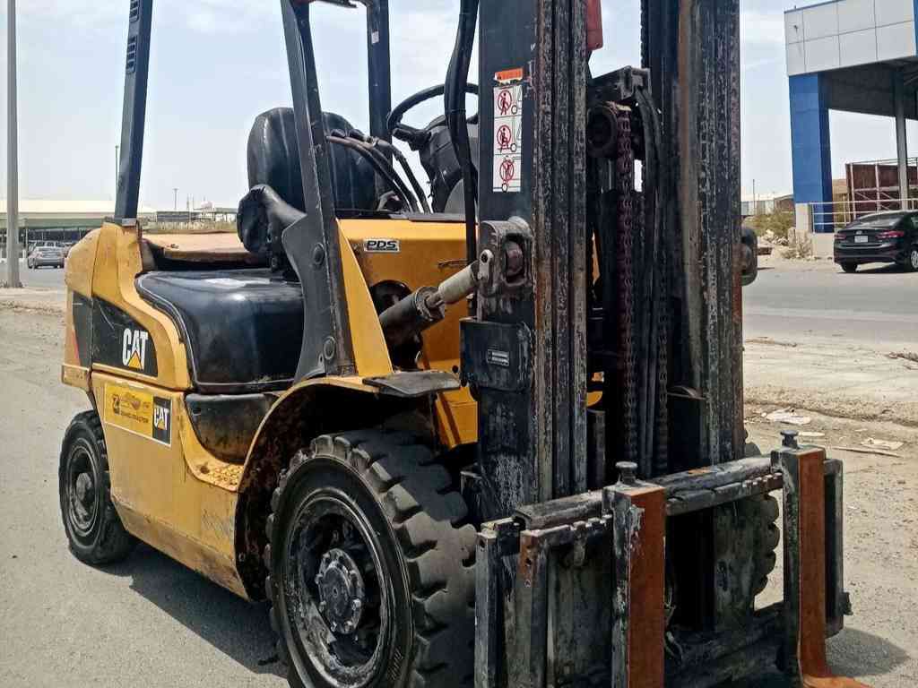 تأجير رافعات شوكية بالدمام – فوركلفت للأيجار الدما
