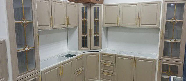 Alomenium kitchen whare pixing