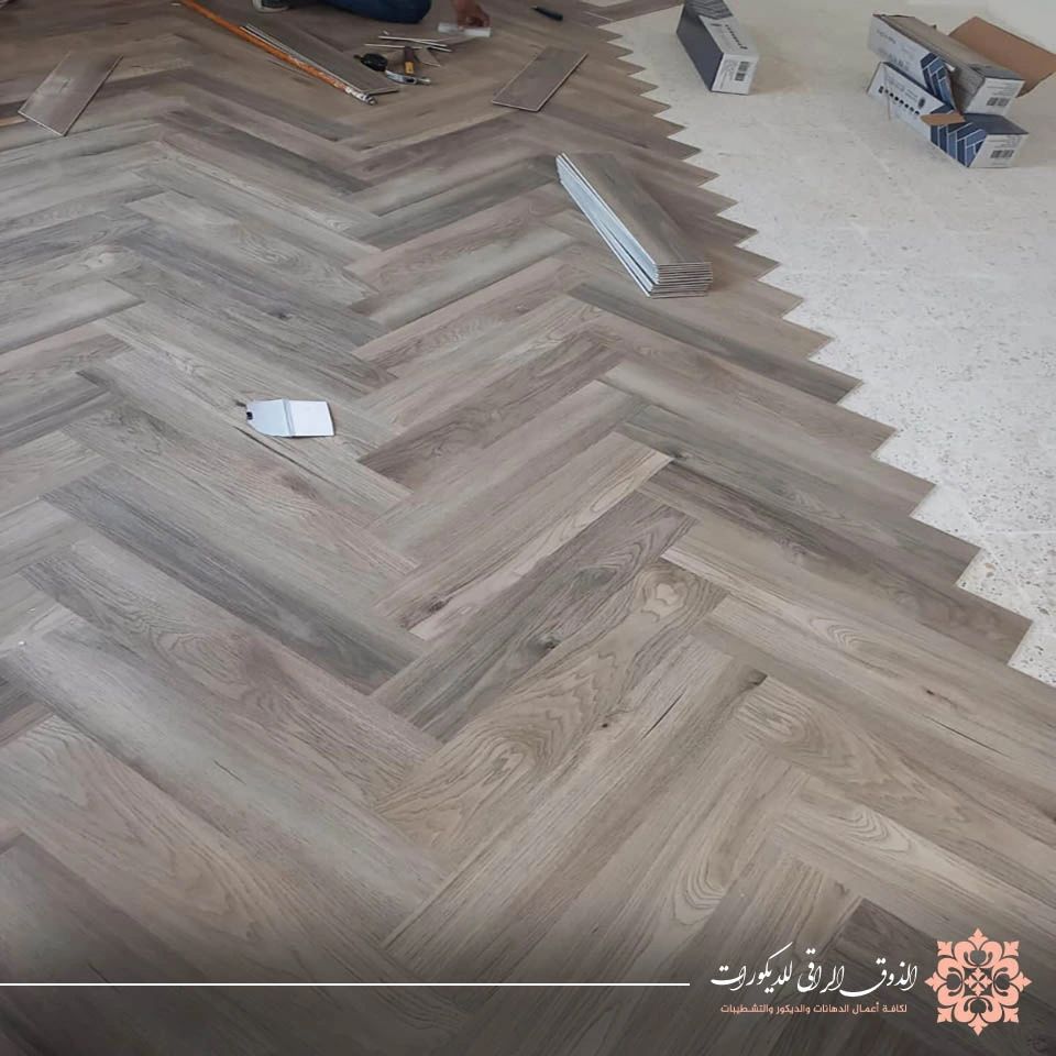 معلم بلاط