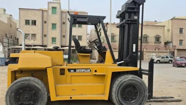 رافعات شوكية للايجار.. مان ليفت متوفرة للايجار.. س