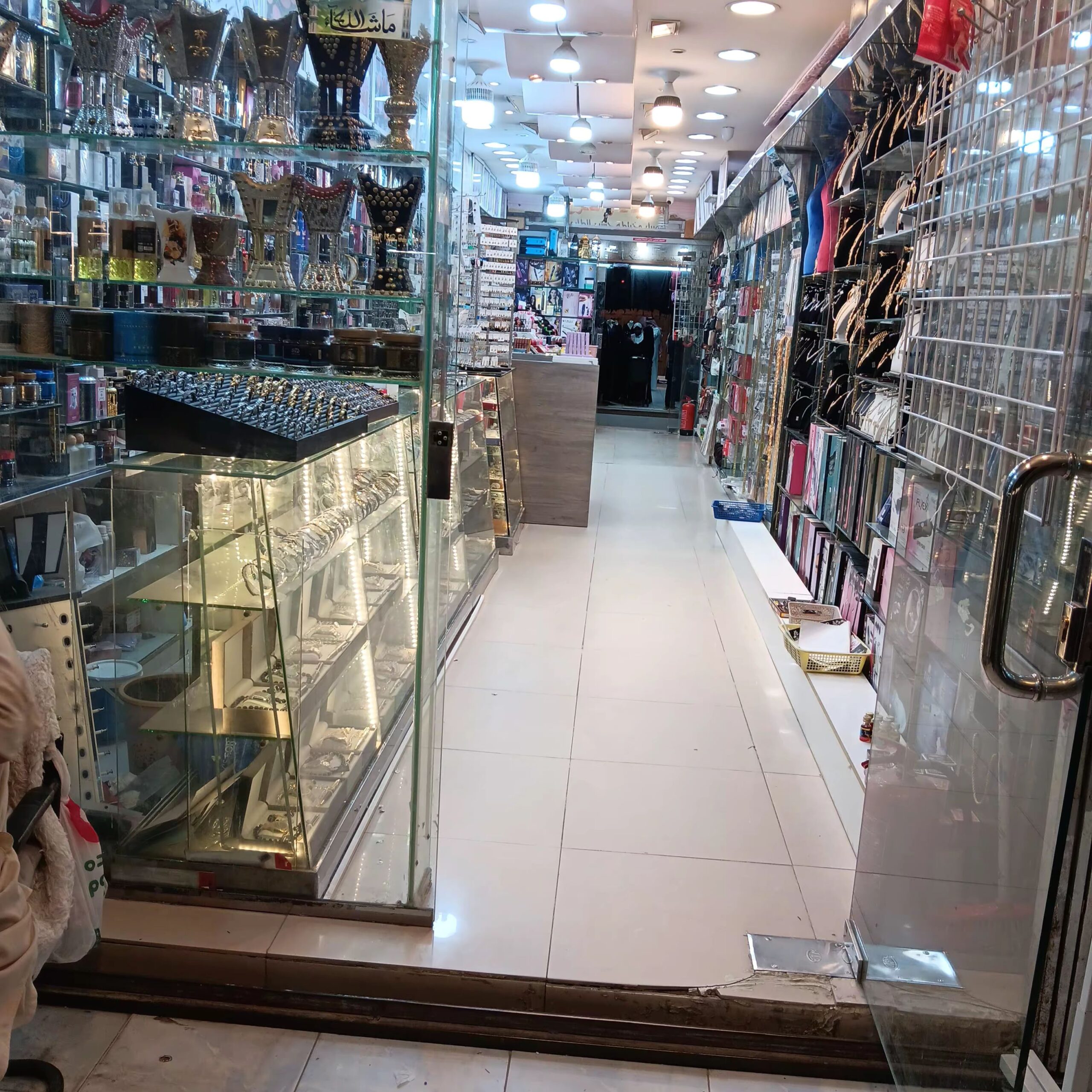 محل تقبيل طويق القريه الشعبيه
