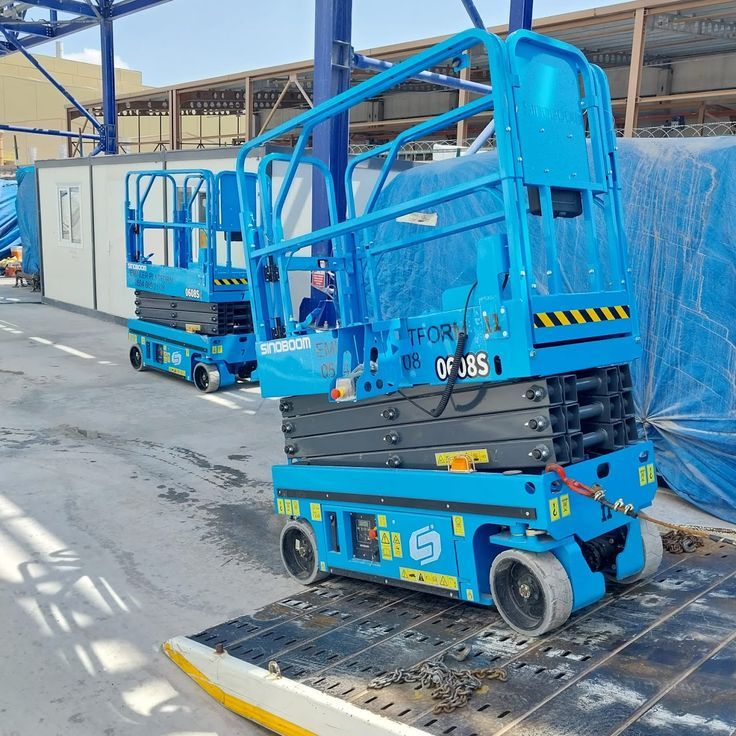 🚧 سيزر لفت للإيجار | 8 – 10 – 12 – 14 – 16 متر | ج