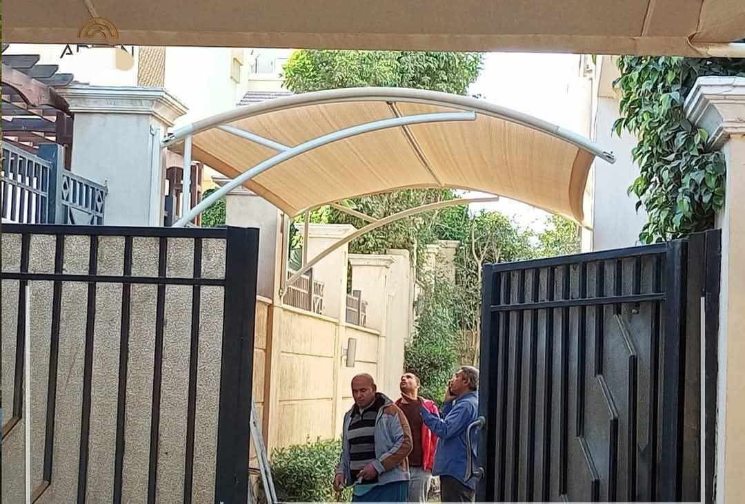 توريد وتركيب جميع انواع المظلات والسواتر وبيوت الش