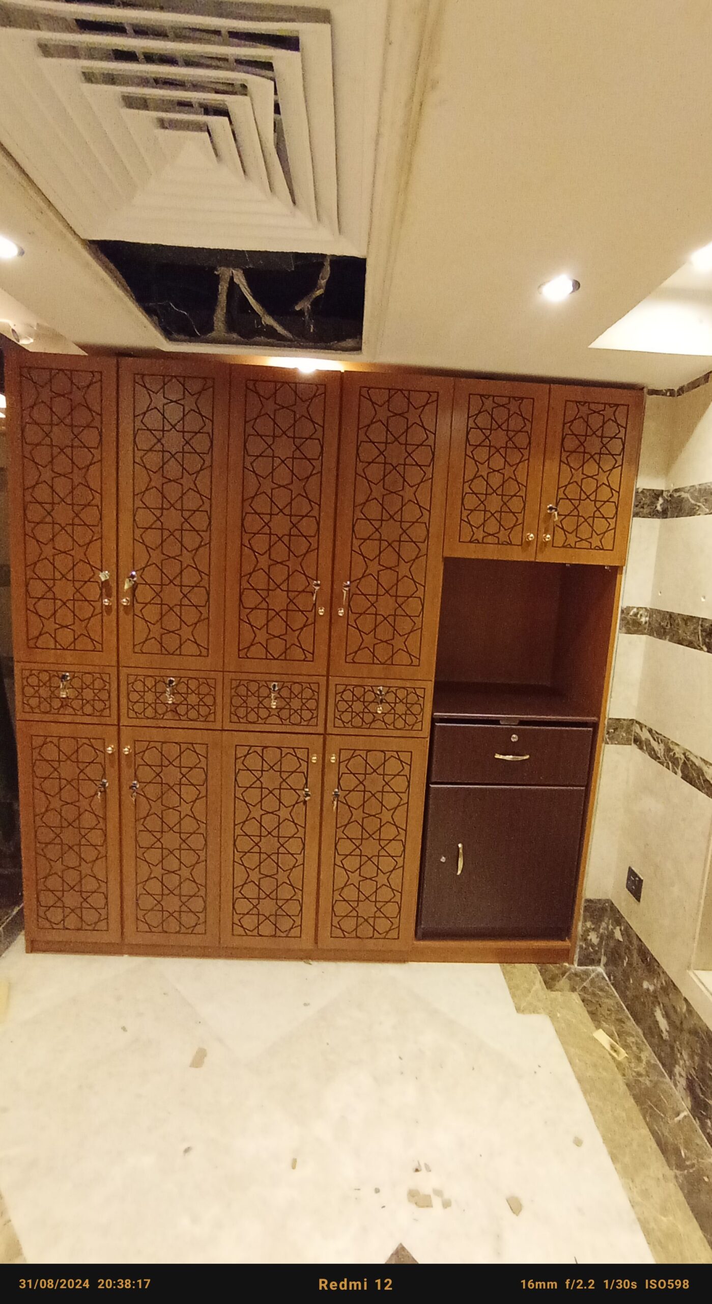 نجار أبواب ويكورات
