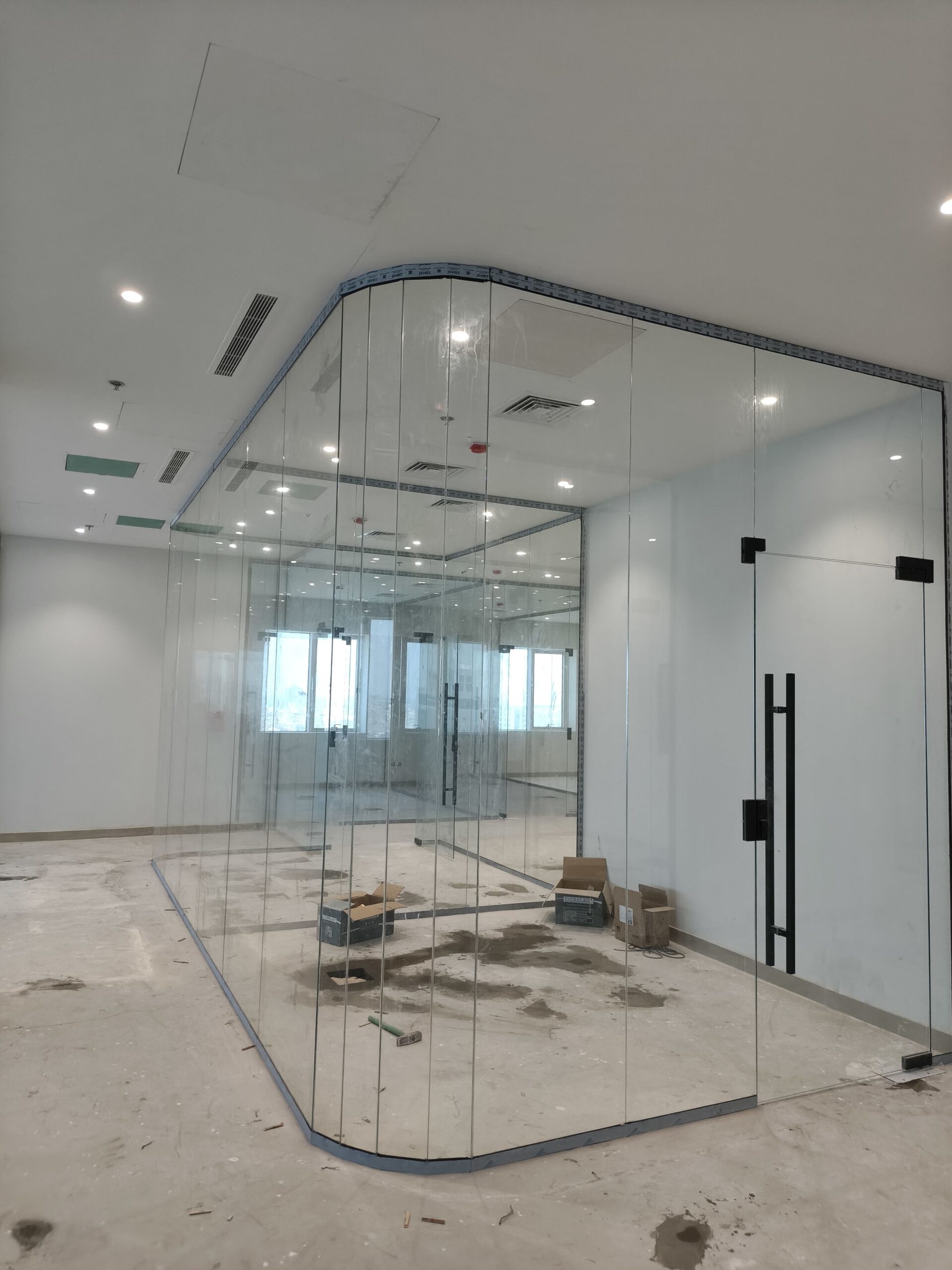 زجاج سكريت ومريات مؤسسة الدوسري لزجاج والمريات