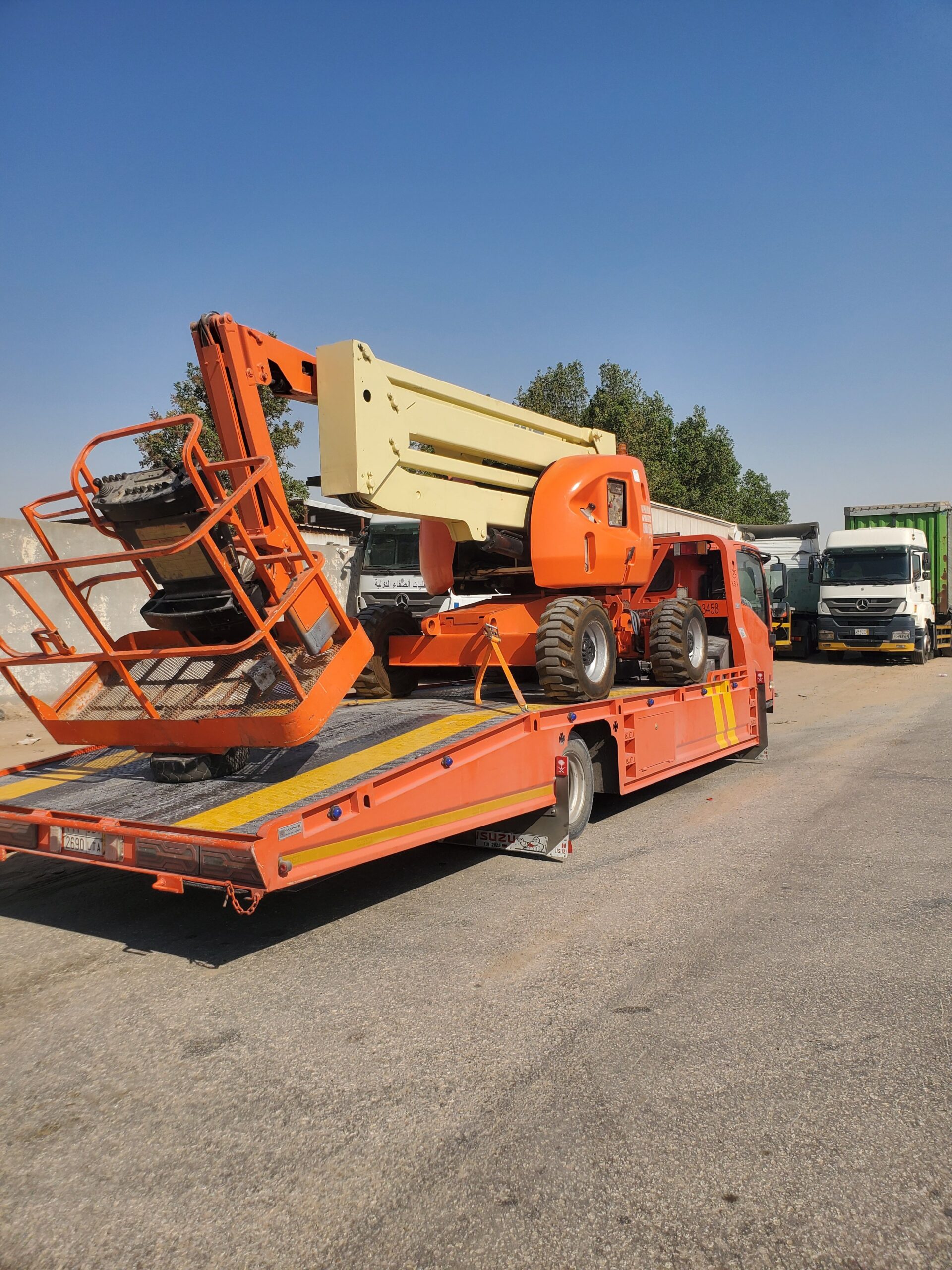 سيزرلفت للايجار مان لفت سيزر لفت رافعات شوكيه للاي