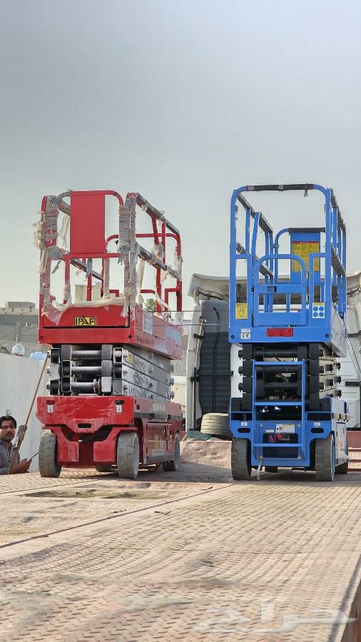 تاجير سيزر لفت بجدة 12متر 16متر 14متر 10متر 8متر